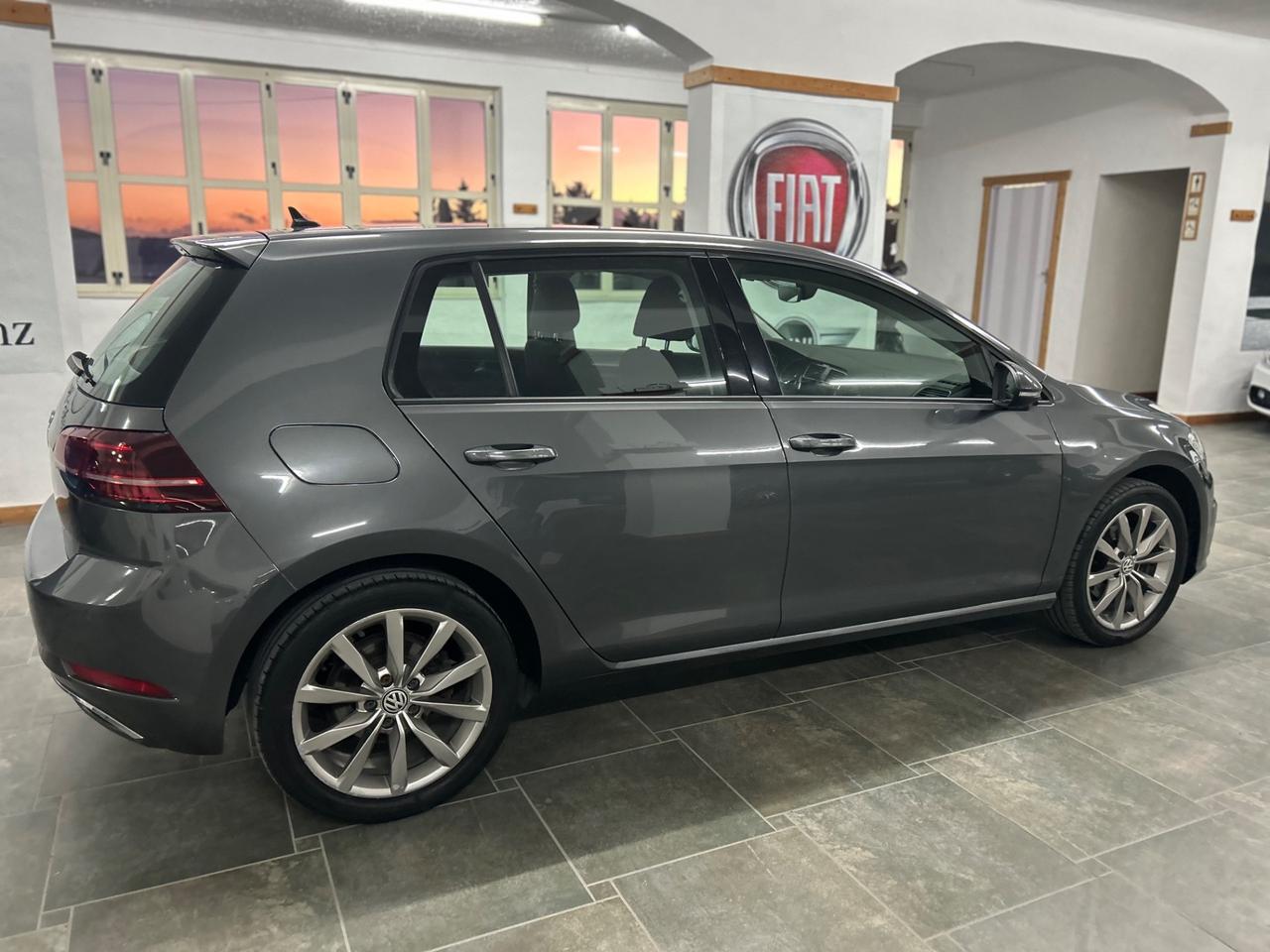 Volkswagen Golf 2.0 TDI DSG 5p. Executive BlueMotion Technology