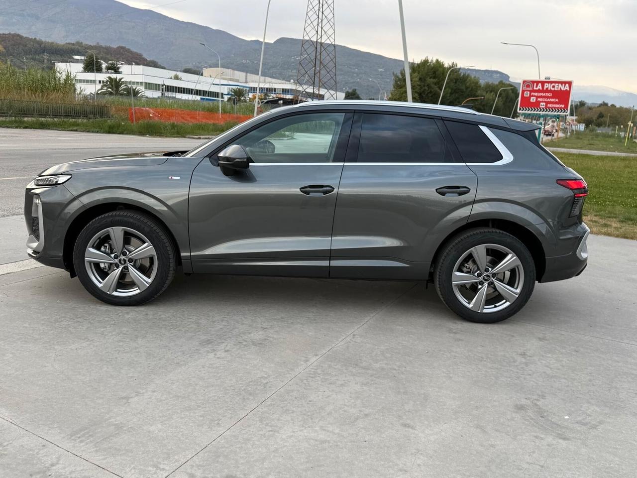 Audi Q3 TDI 110 kW S tronic 2x Line edition
