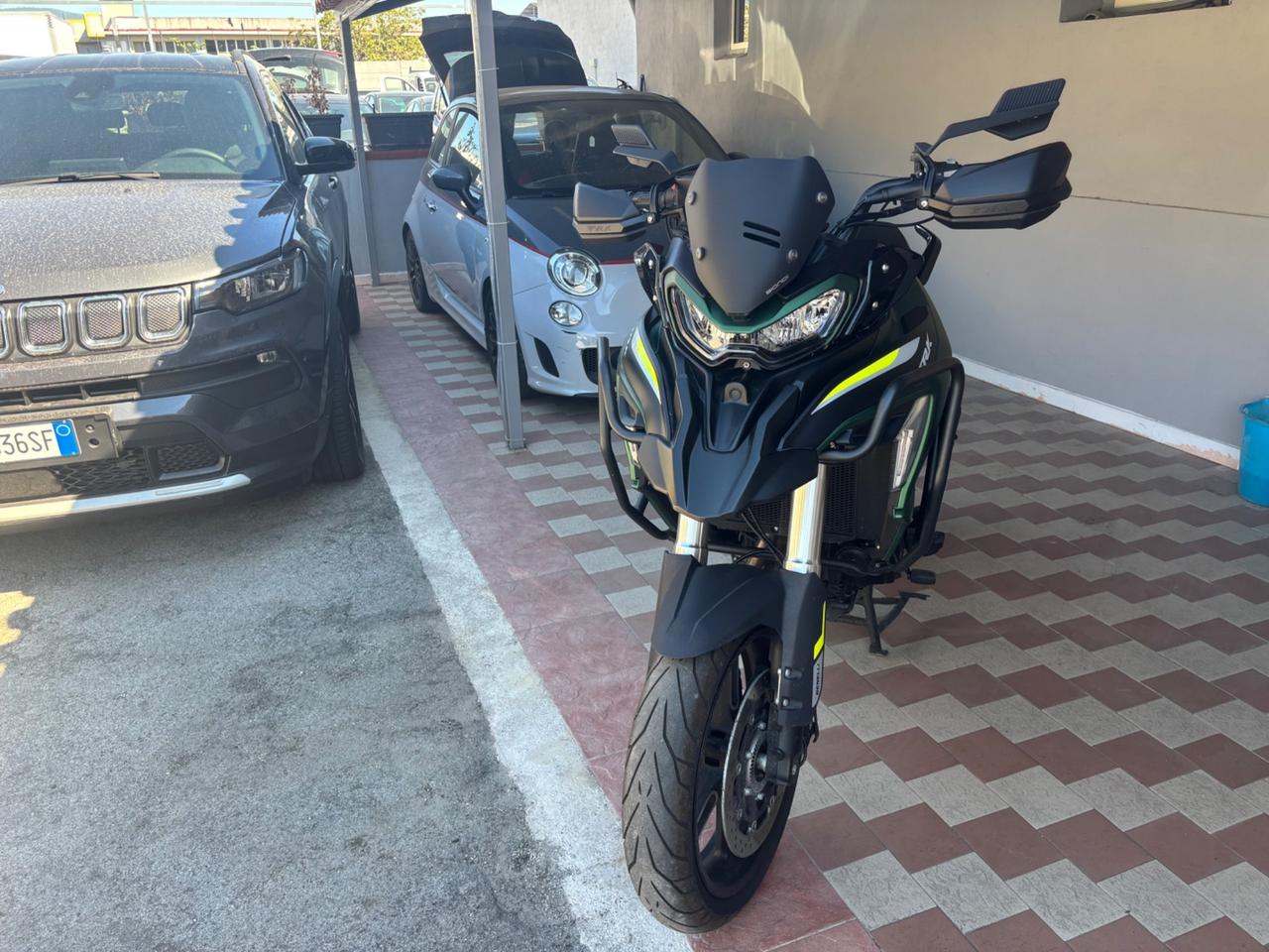 Benelli TRK 702 Altro