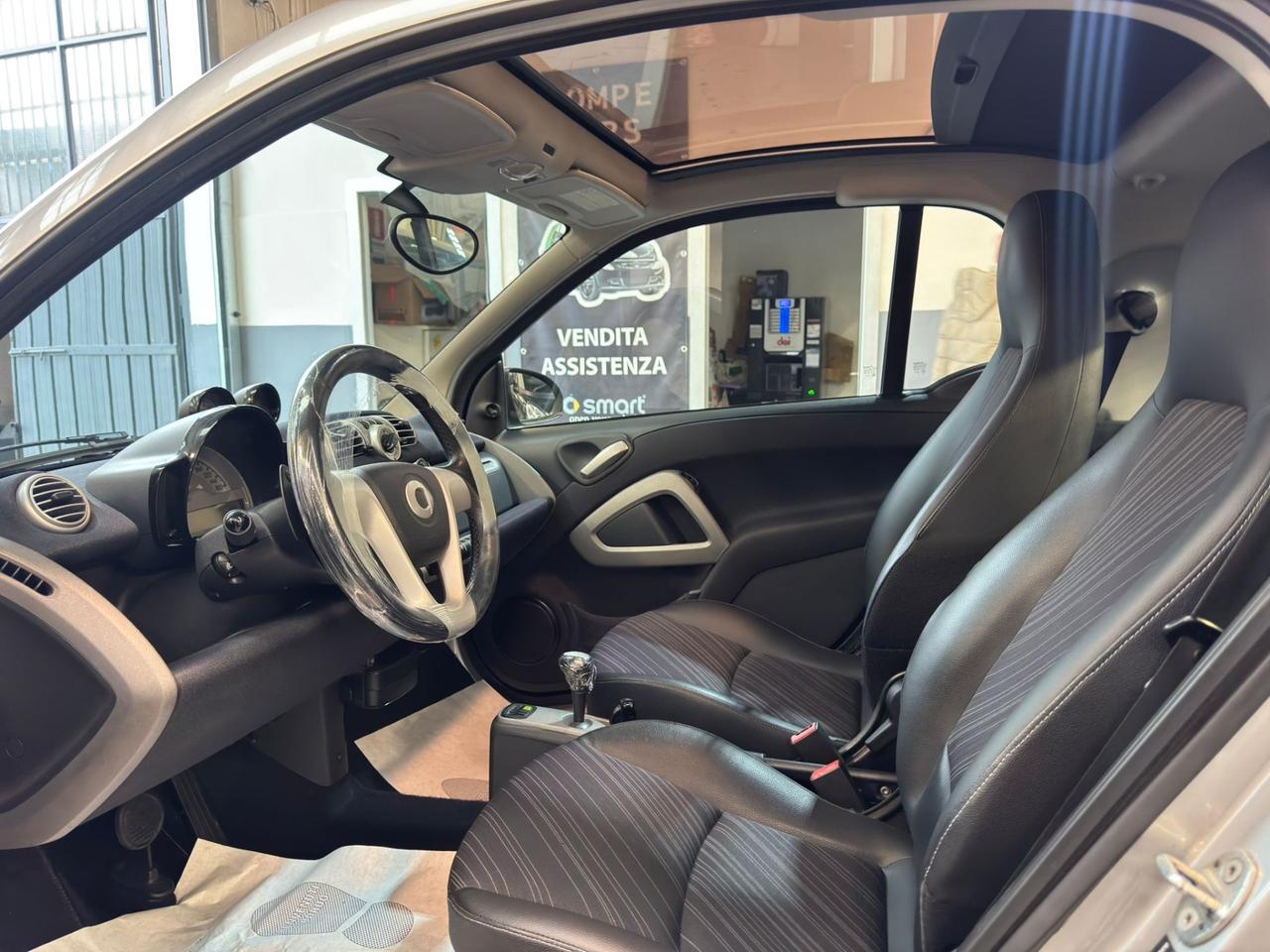 Smart ForTwo 1000 52 kW coupé pulse servosterzo