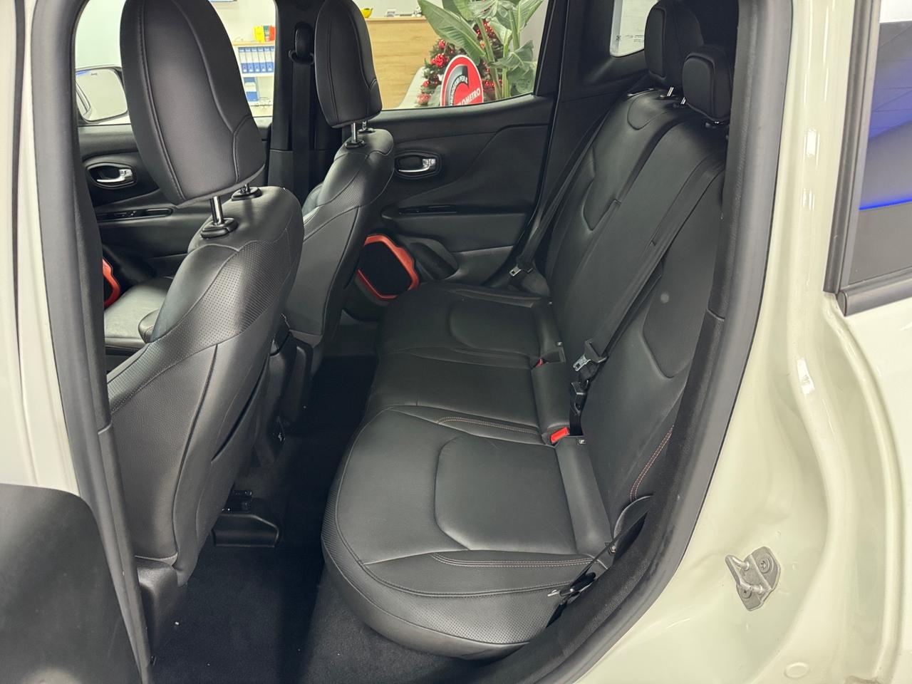 Jeep Renegade 1.6 Mjt 120 CV Opening Edition