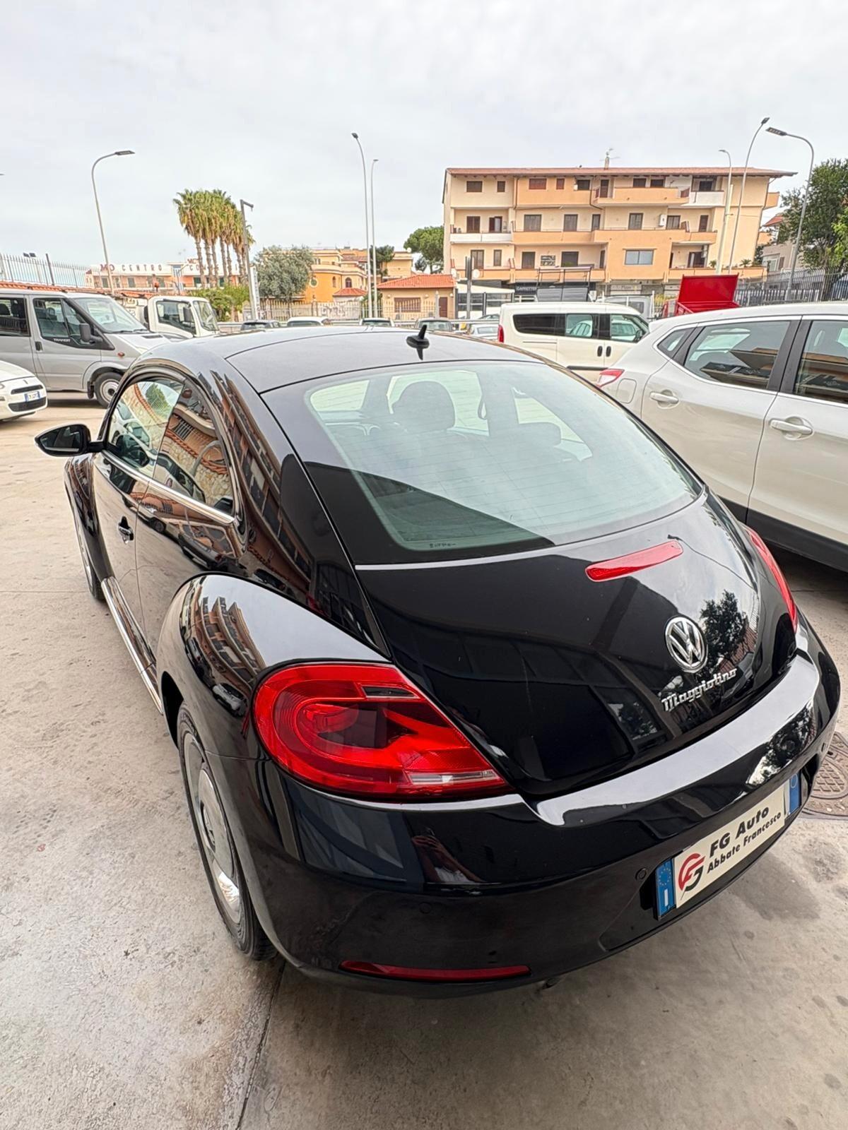 Volkswagen Maggiolino 2.0 TDI Design BlueMotion Technology 2015