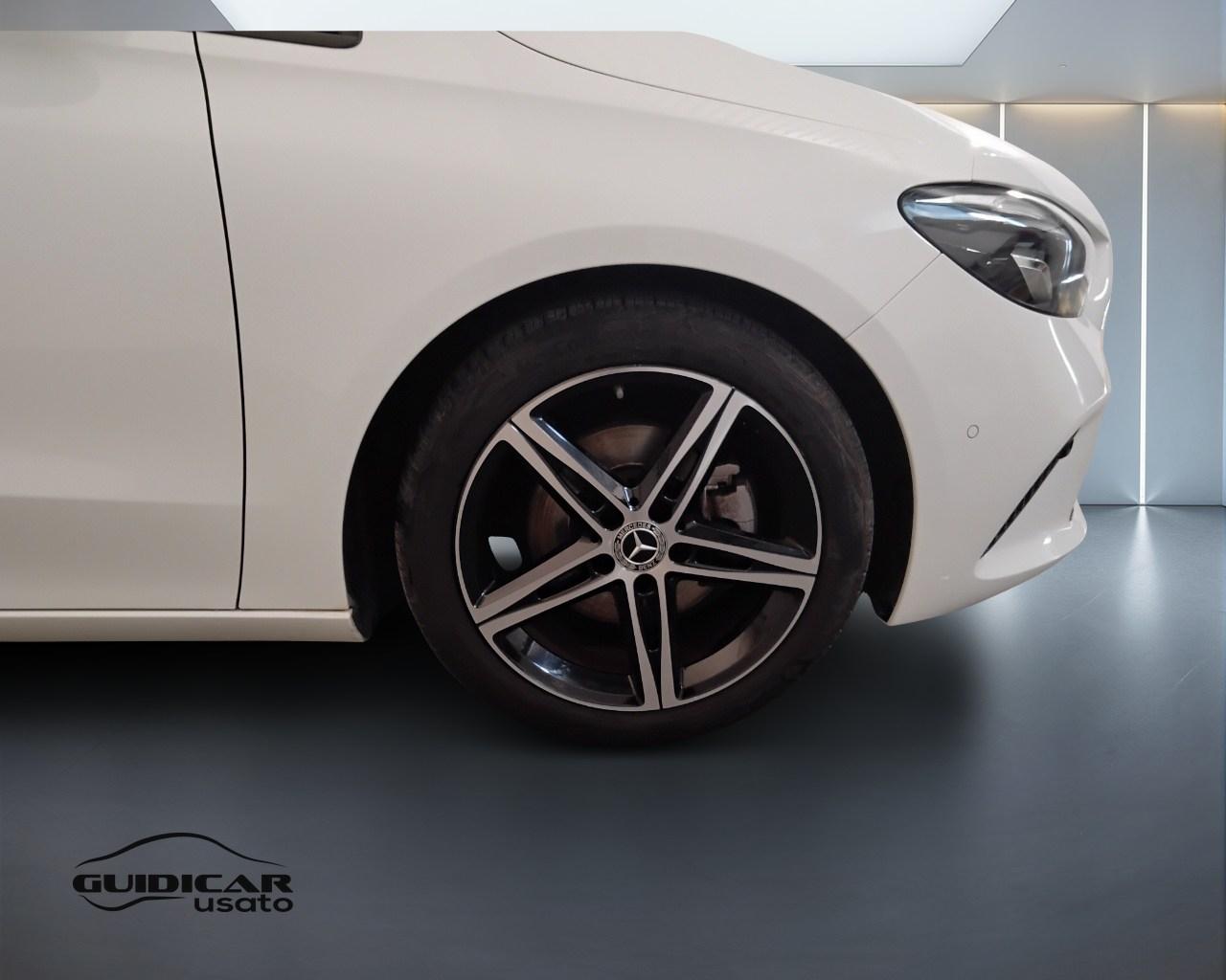 Mercedes-Benz Classe B - W247 2018 - B 180 d Sport Plus auto