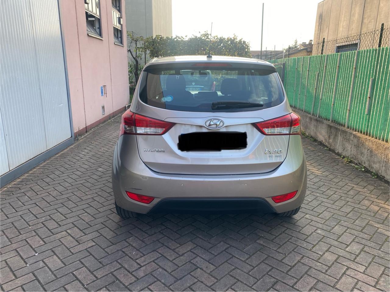 Hyundai iX20 1.4 90 CV Econext neopatentati euro6