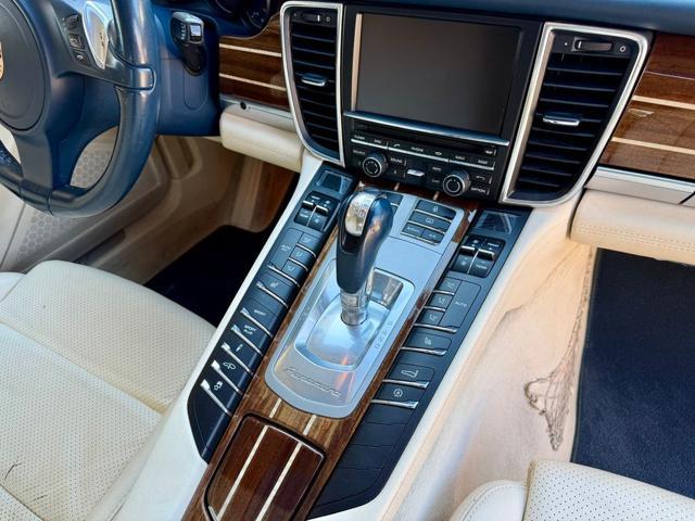 PORSCHE Panamera 4.8 4S