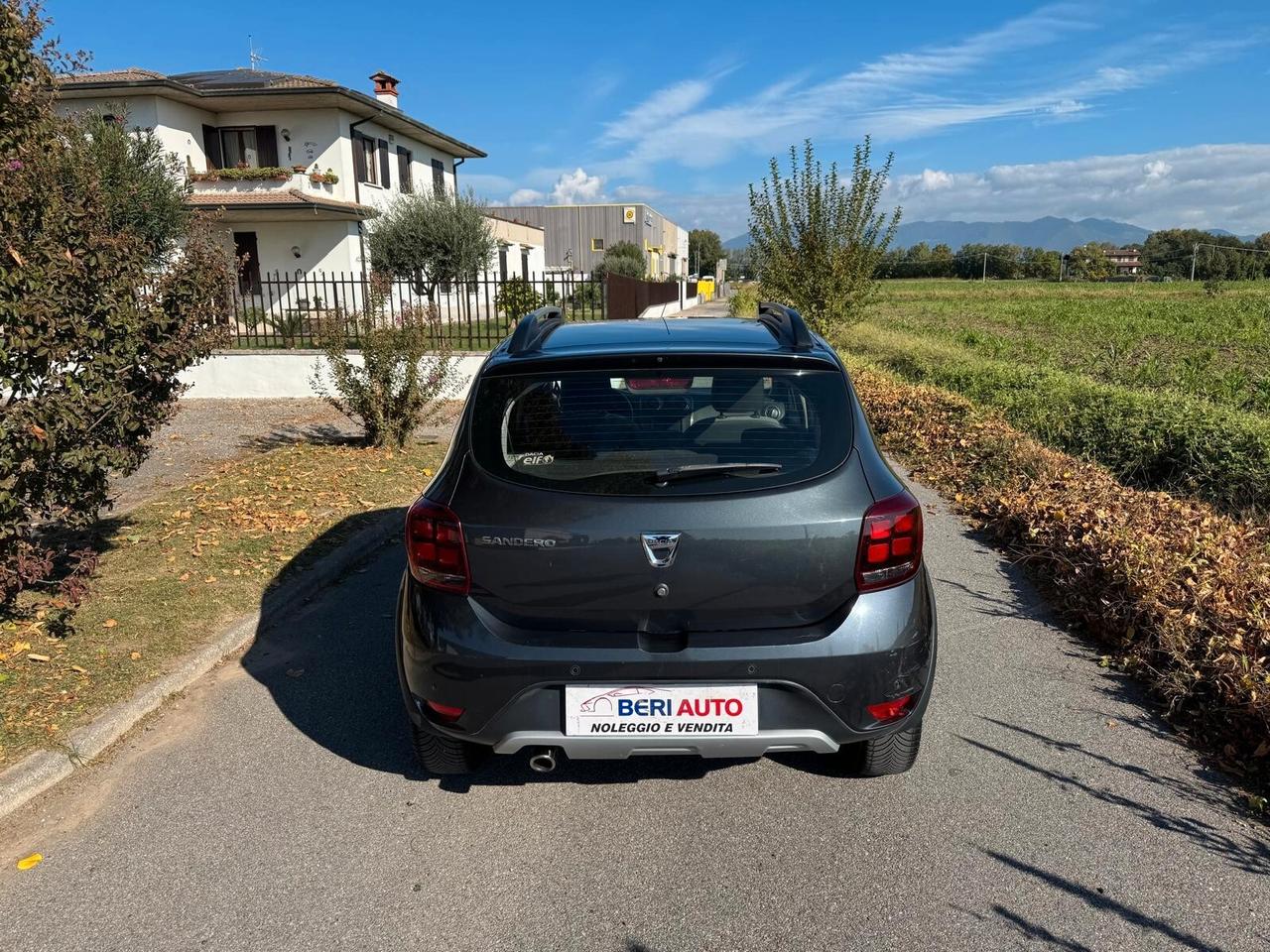 Dacia Sandero Stepway adatta neopatentati