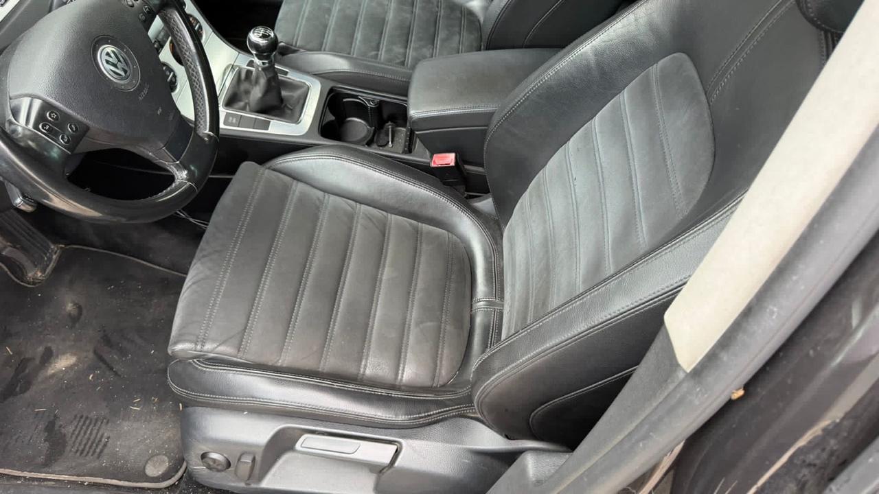 Volkswagen Passat 2.0 TDI DPF Var. Highline