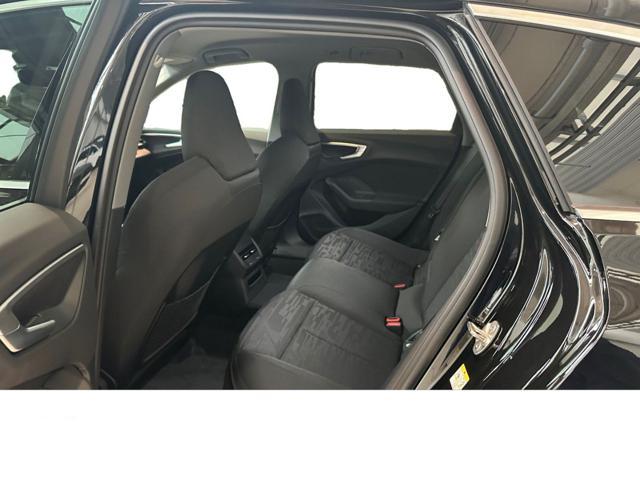 AUDI A5 Avant TDI 150 kW MHEV+ S tronic S Line RATA 799 ?