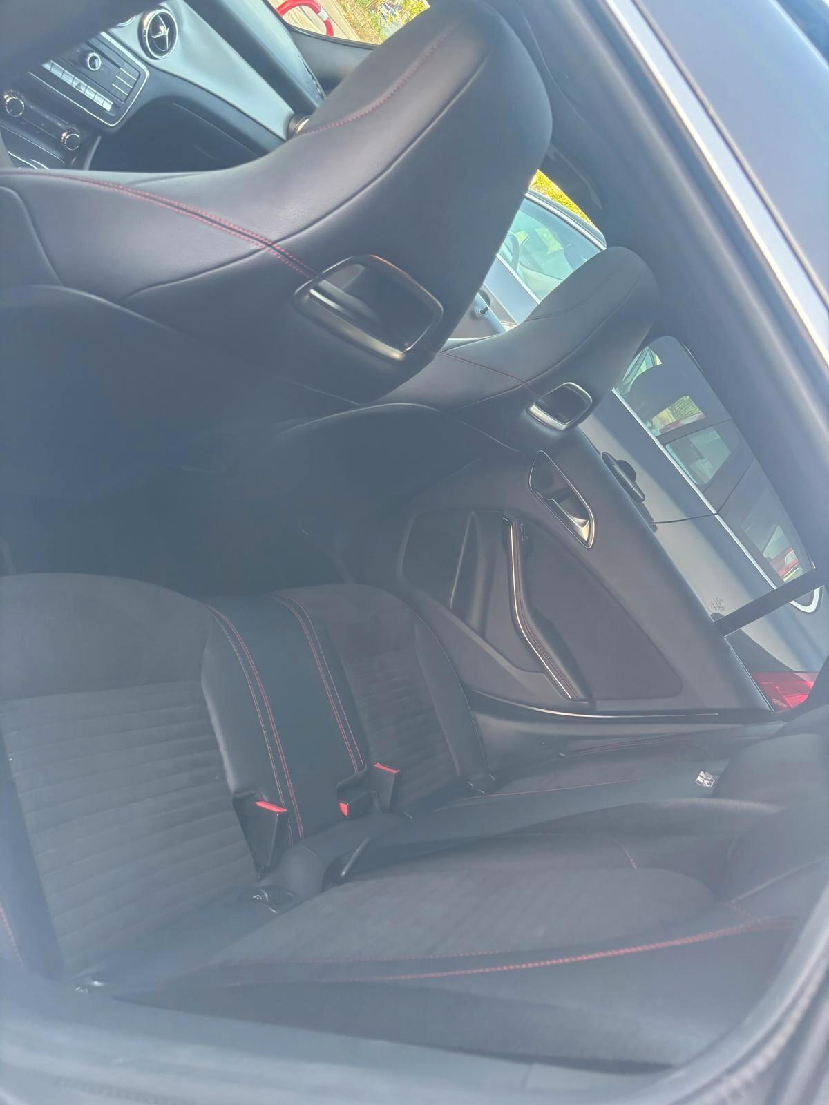 Mercedes-benz CLA 200 d S.W. 4Matic Automatic Premium