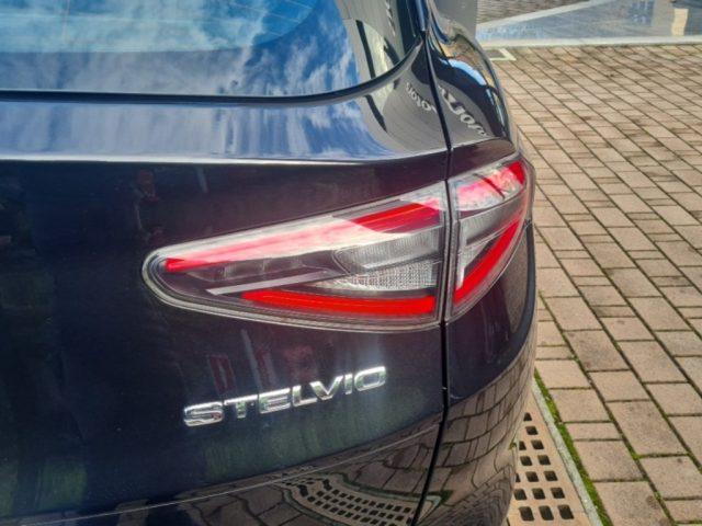 ALFA ROMEO Stelvio MY23 2000 BZ 280CV VELOCE