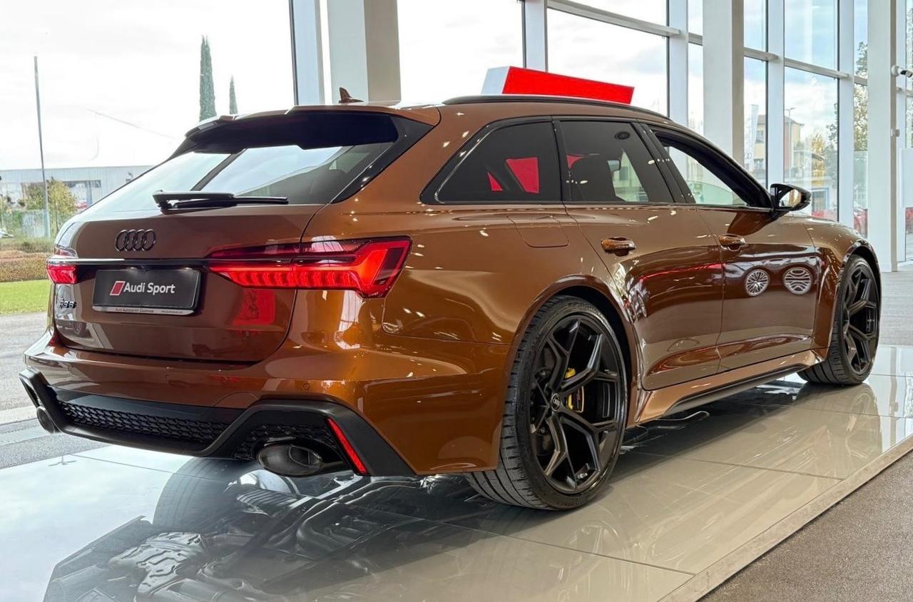 Audi RS6 RS 6 - 2025 - 80.000 EURO IN MENO