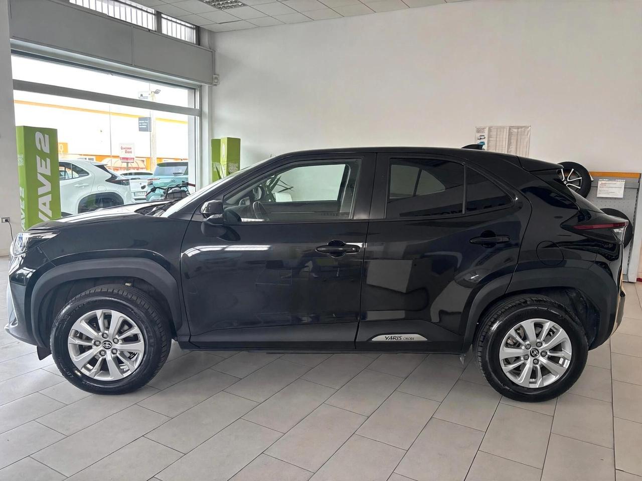 Toyota Yaris Cross 1.5 Hybrid E-CVT Business