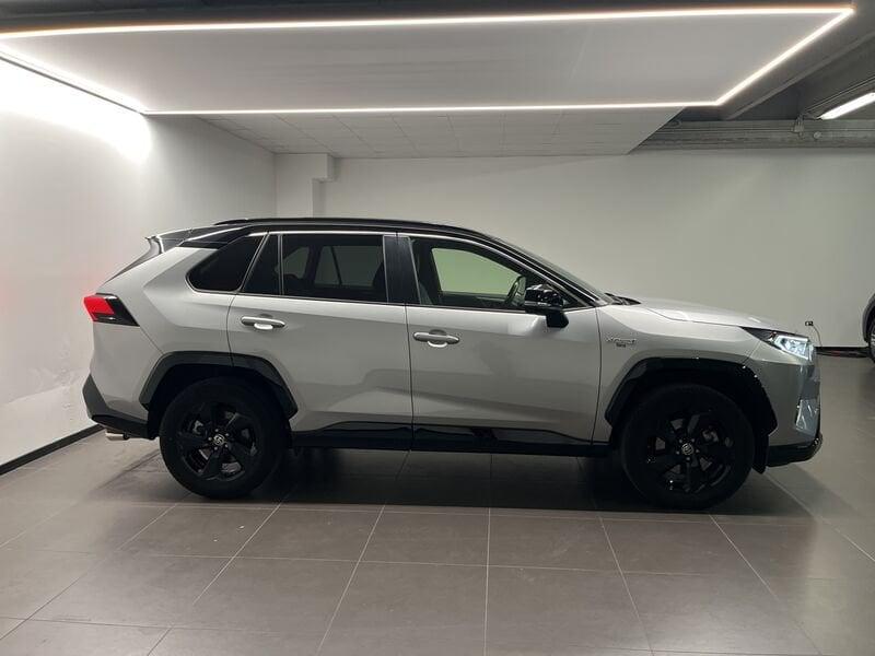 Toyota RAV4 2.5 HYBRID LOUNGE