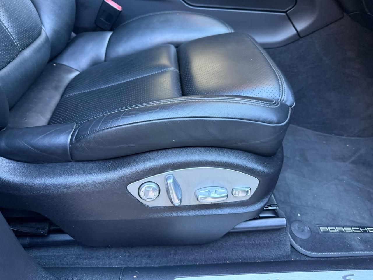 Porsche Macan 3.0 S tetto panoramico e gancio traino