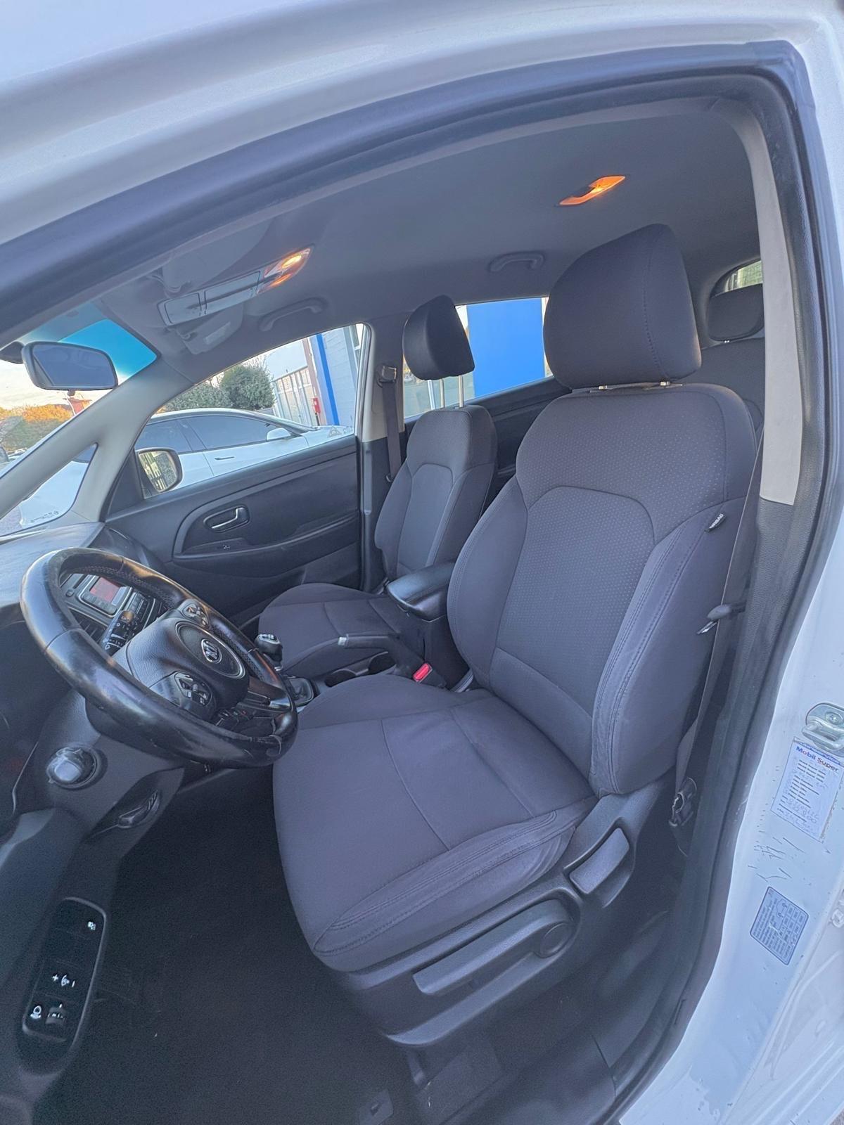 Kia Carens 1.7 CRDi Neopatentati