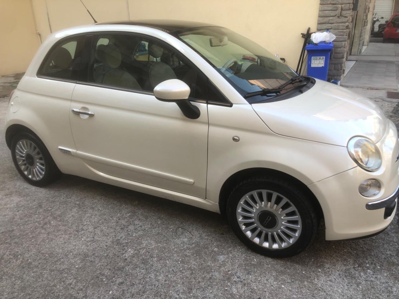 Fiat 500 1.2 Lounge 2011 km 104000