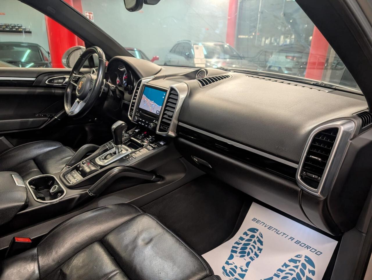 Porsche Cayenne 3.0 Diesel TETTO FINANZIABILE