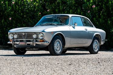 Alfa Romeo 2000 GT Veloce