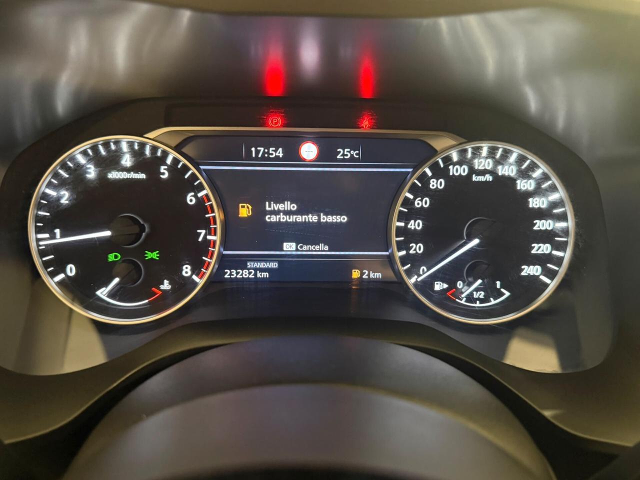 Nissan Qashqai MHEV 140 CV Tekna 20.000 KM ANNO 2025