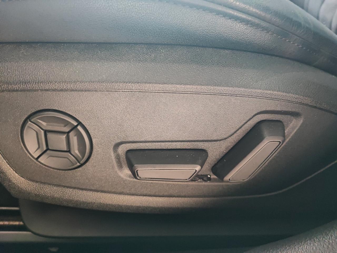 Audi A6 Avant 40 2.0 TDI S tronic Business Design