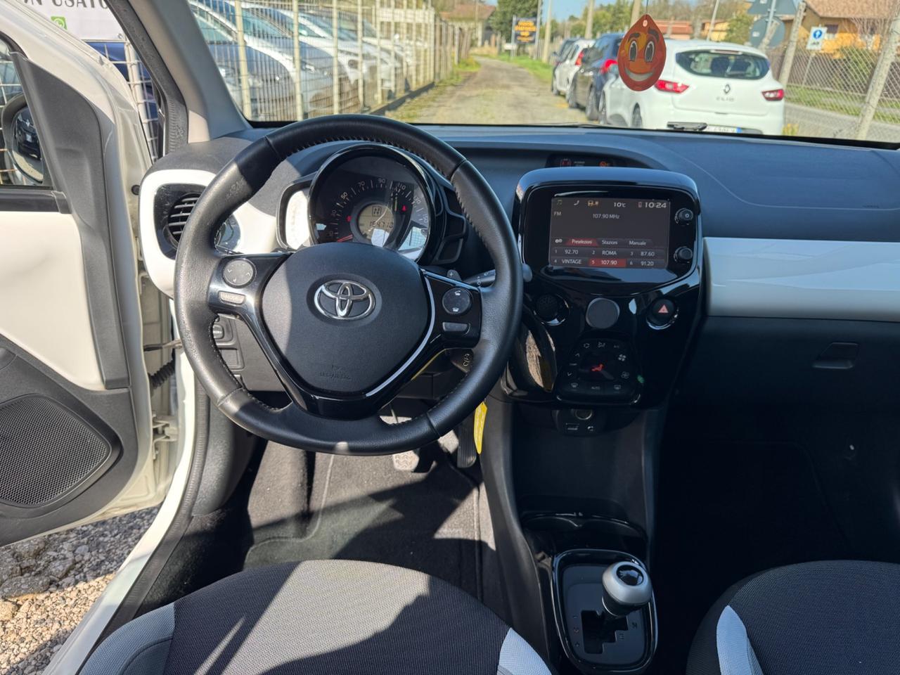 Toyota Aygo 1.0 VVT-i 69 CV 5 porte x-wave MMT