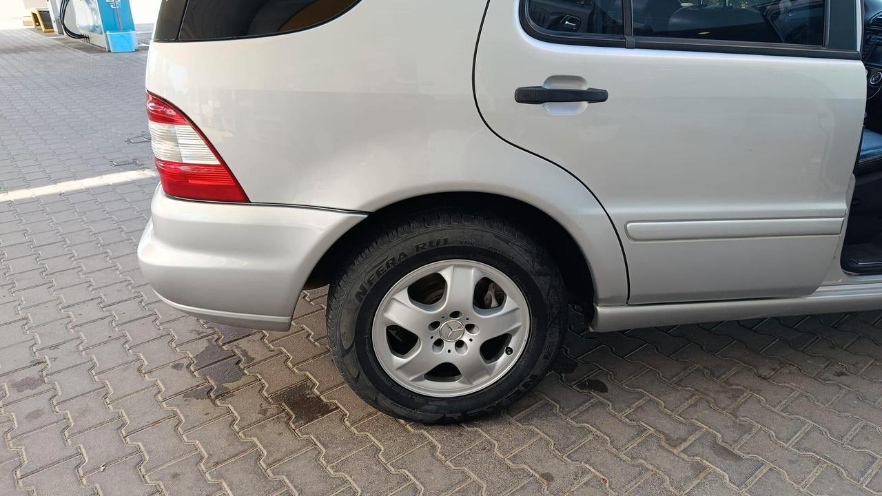 Mercedes-benz ML 270 turbodiesel cat CDI