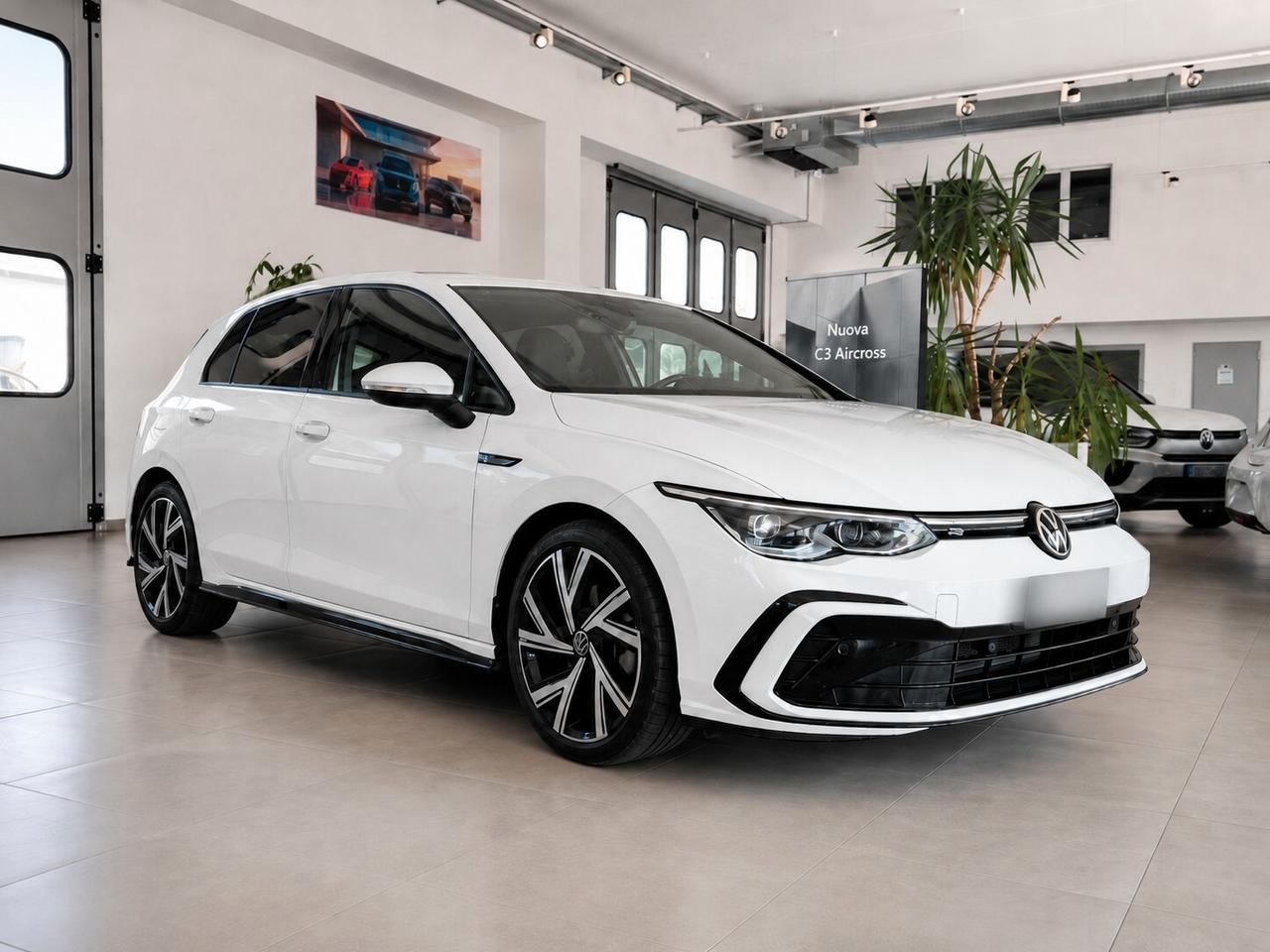 Volkswagen Golf 1.5 TSI 150 CV EVO ACT R-Line