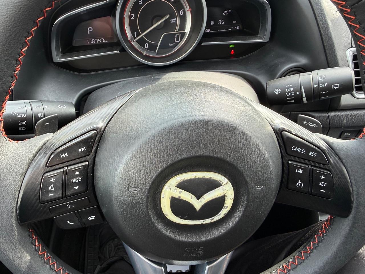 Mazda 3 Mazda3 2.2 Skyactiv-D Exceed