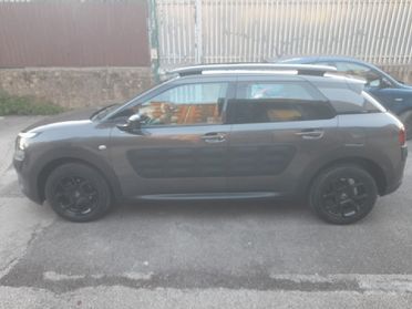 Citroen C4 Cactus PureTech 82 Shine
