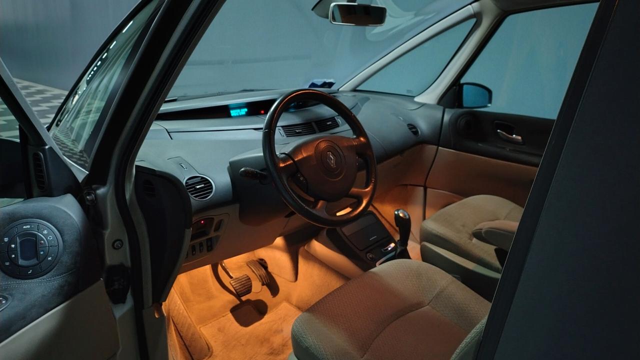 Renault Espace 2.0 dCi 175CV 7 posti