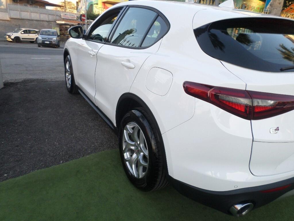 Alfa Romeo Stelvio 2.2 Turbodiesel 190 CV AT8 Q4 Ti