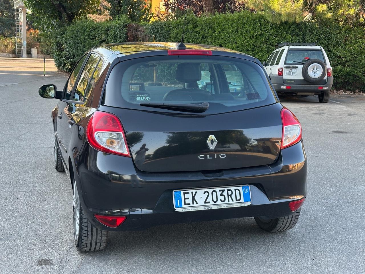 Renault Clio 1.2 16V 5 porte Live X Neopatentati