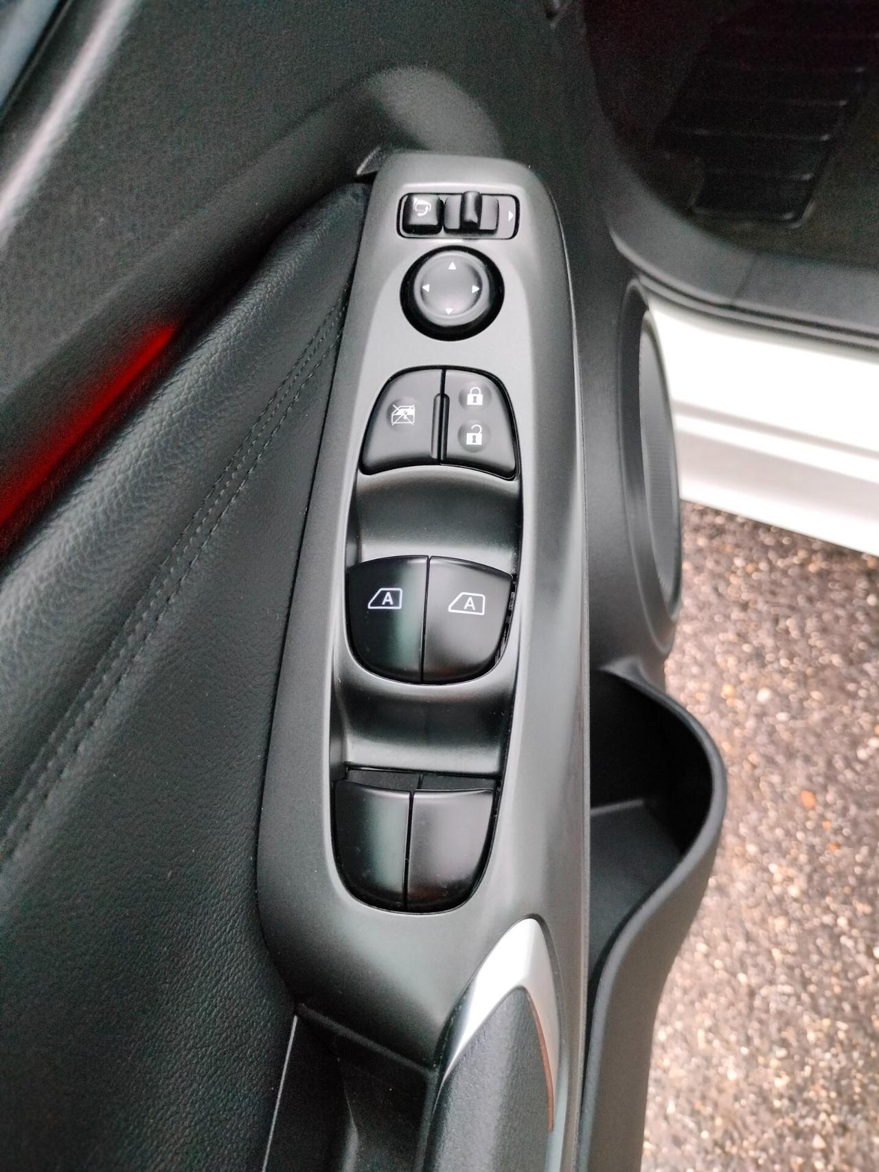 Nissan Juke 1.0 DIG-T 114 CV DCT N-Connecta