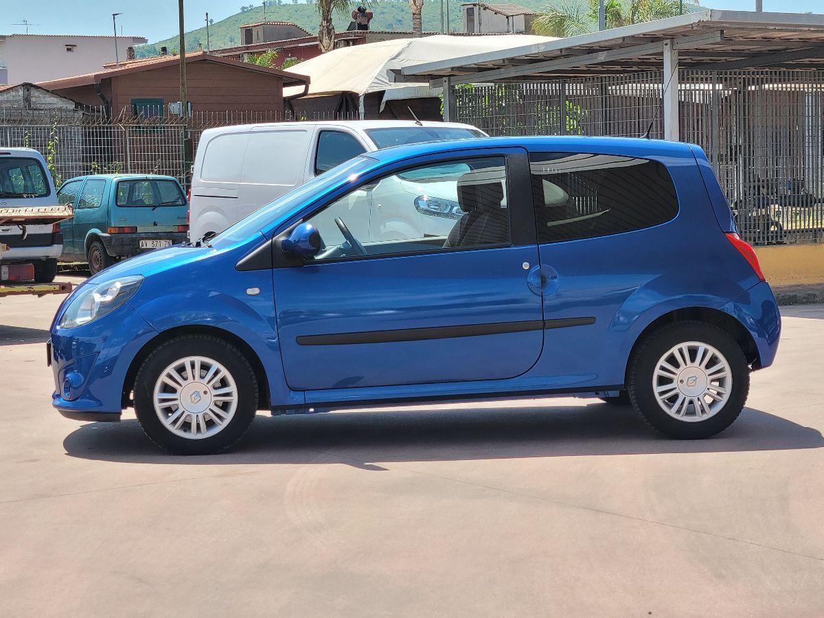 RENAULT - Twingo - 1.2 8V Dynamique