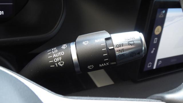 LAND ROVER Defender 110 2.0 SD4 AWD Auto S 7pt