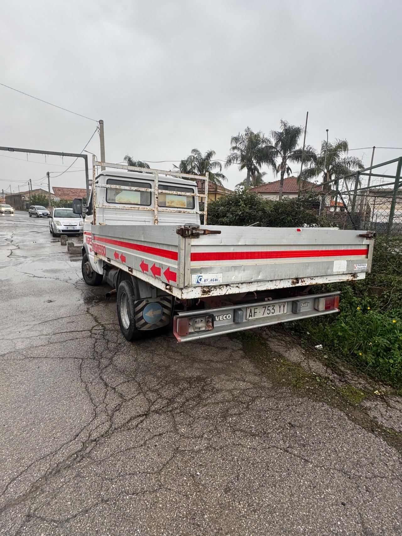 Iveco Daily 30.8 2.5 Diesel CASSONE FISSO