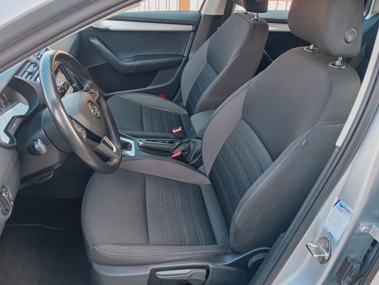 Skoda Octavia 1.6 TDI SCR 115 CV DSG Wagon Style