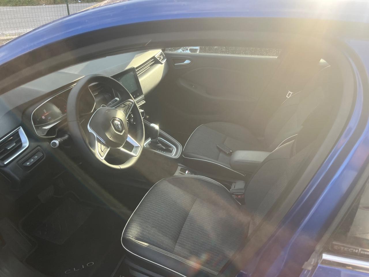 Renault Clio 2022 Hybrid E-Tech