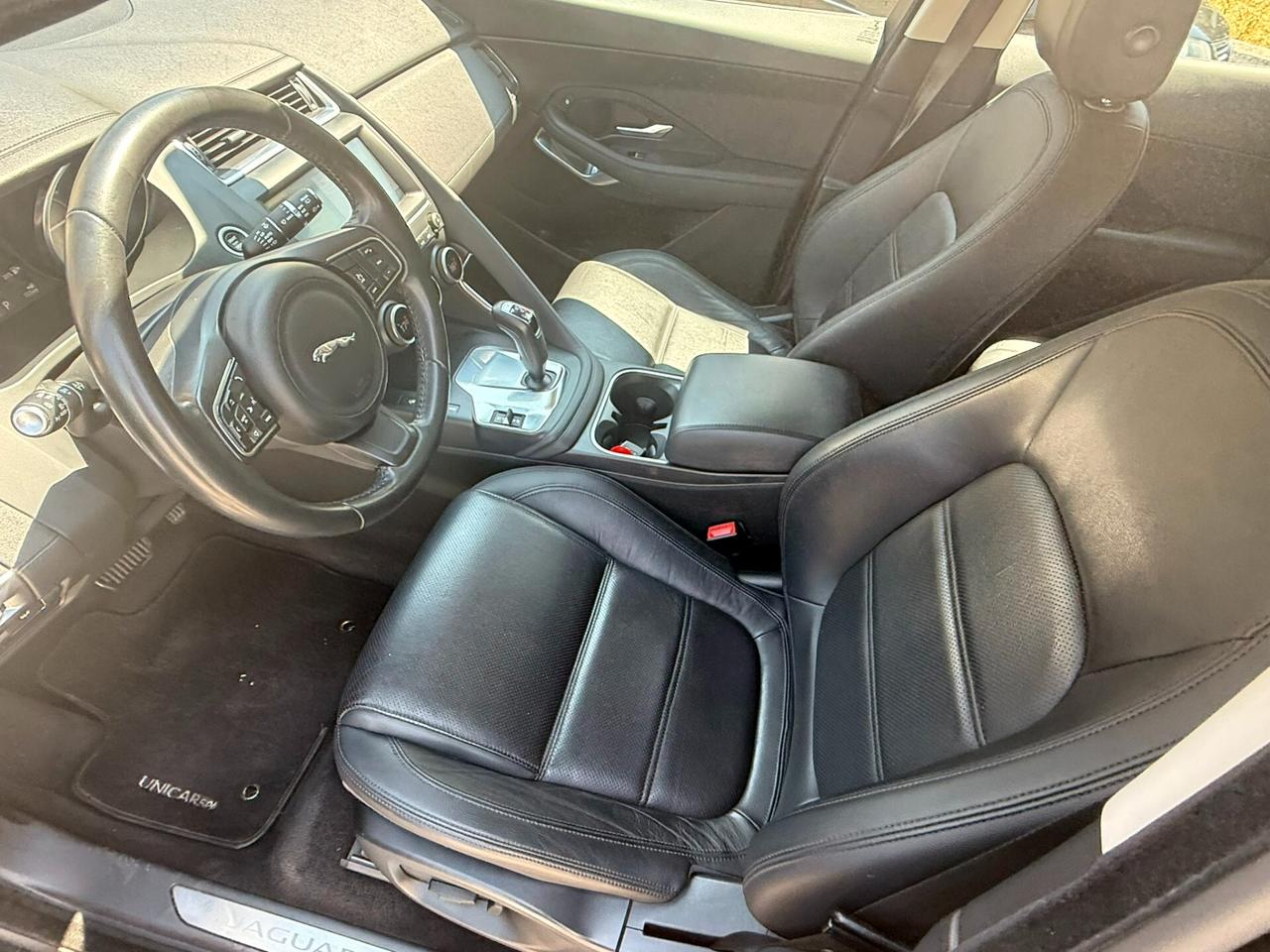 Jaguar E-Pace 2.0D 180 CV AWD R-Dynamic S