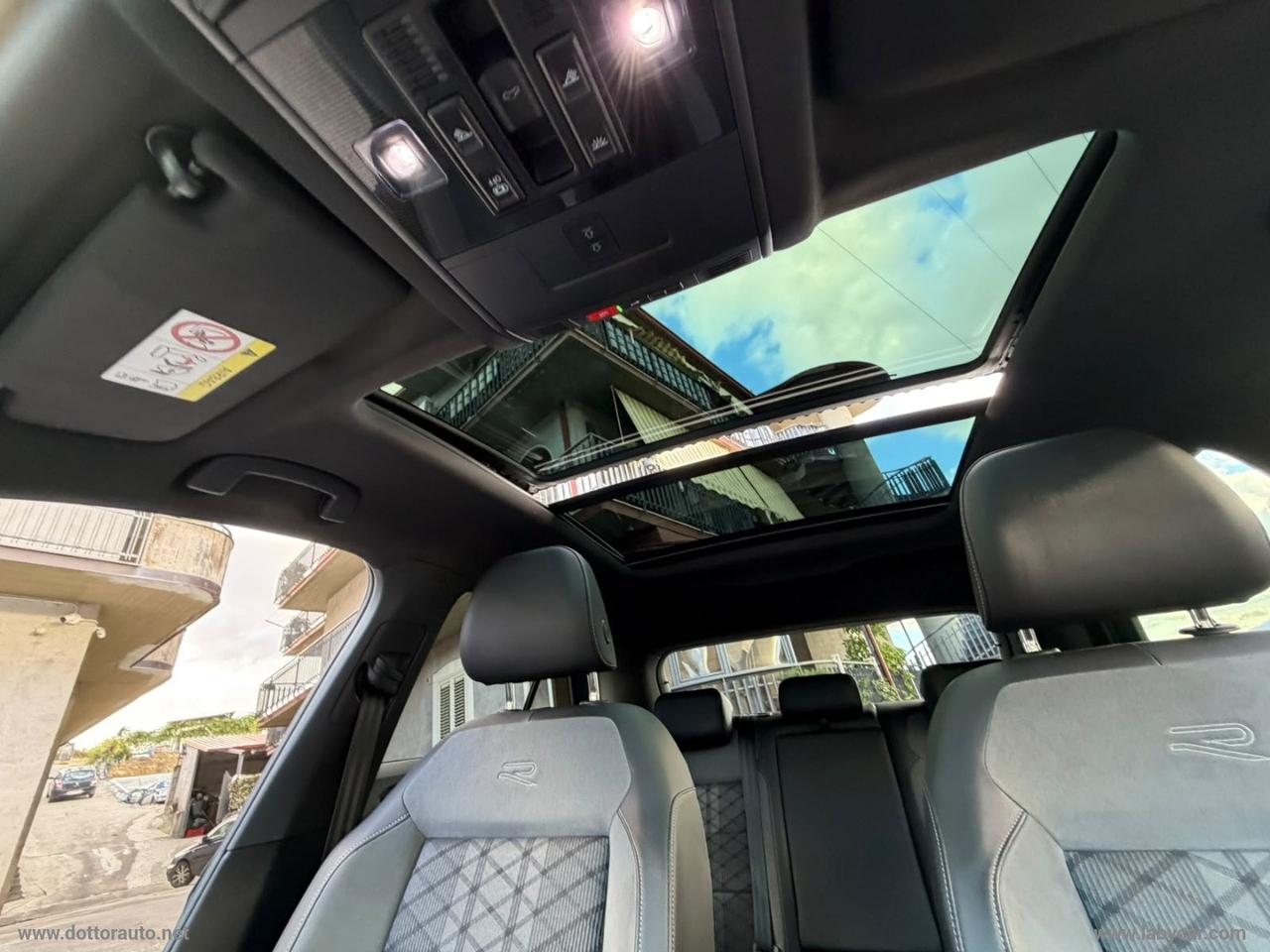 VOLKSWAGEN T-Roc 2.0 TDI SCR R-Line