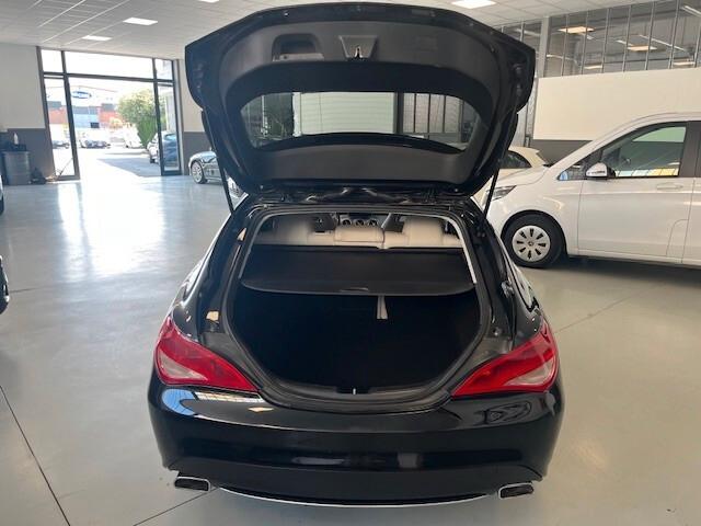 Mercedes-benz CLA 200 CLA 200 d S.W. 4Matic Automatic Premium Dark Night