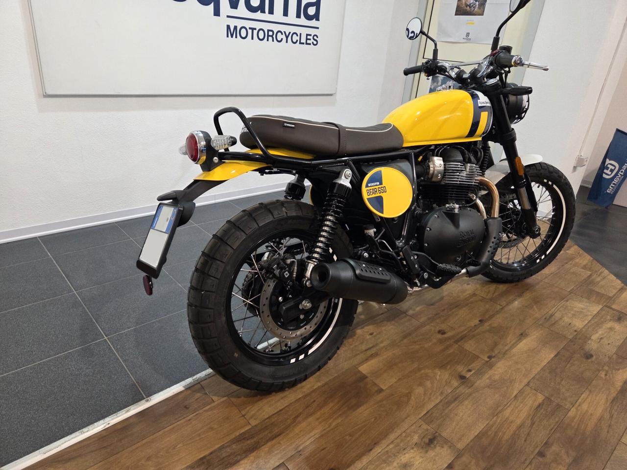 Royal Enfield Interceptor Bear 650