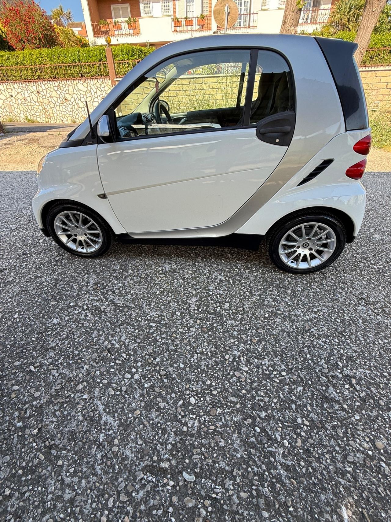 Smart ForTwo 1000 52 kW coupé pulse