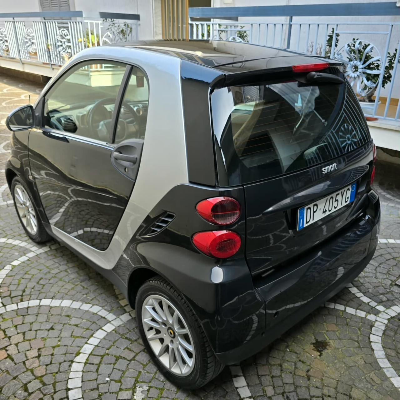 Smart ForTwo 1000 62 kW coupé passion
