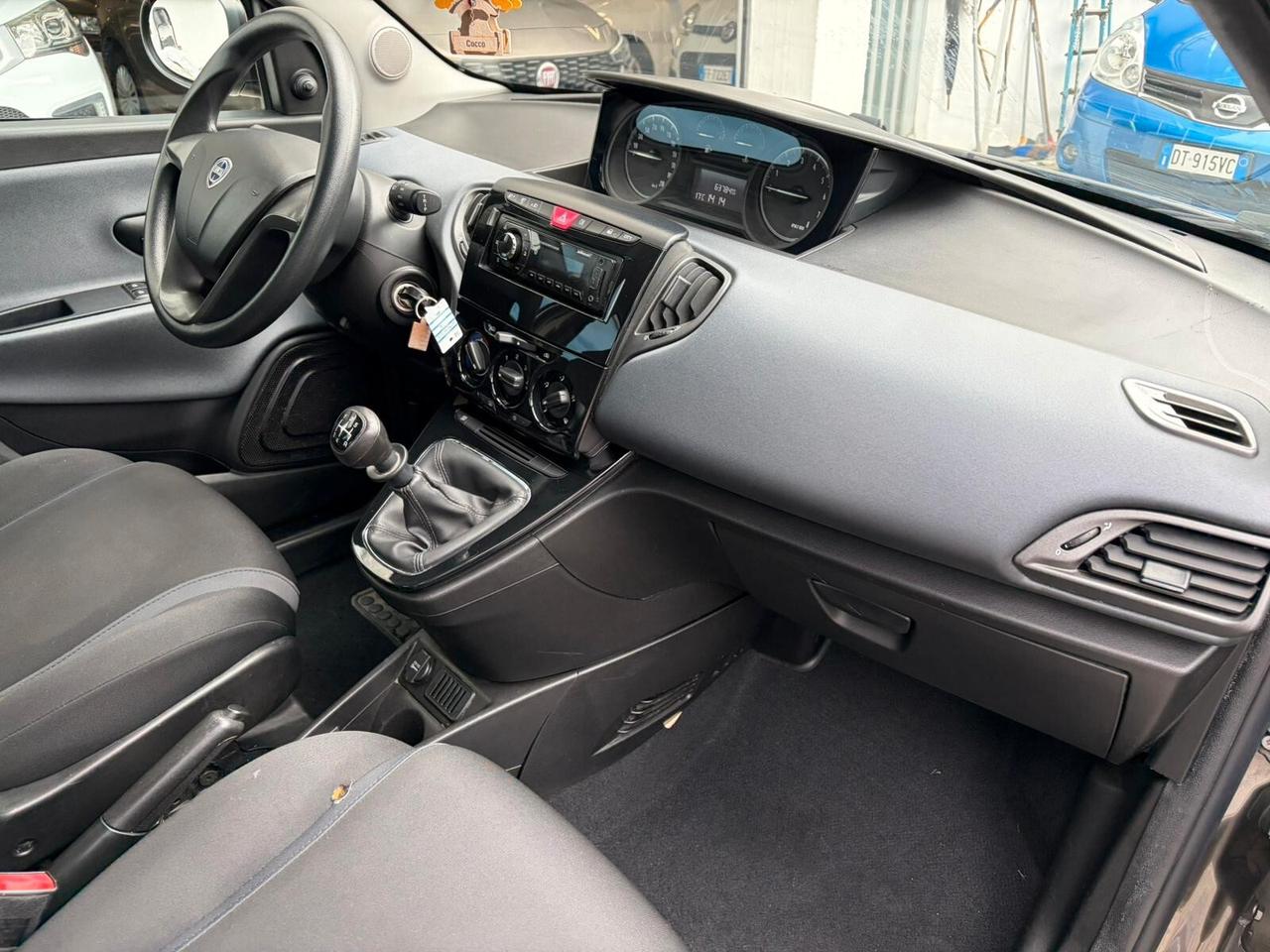 Lancia Ypsilon 1.2 69 CV 5 porte Gold*EURO6*NEOPATENTATI