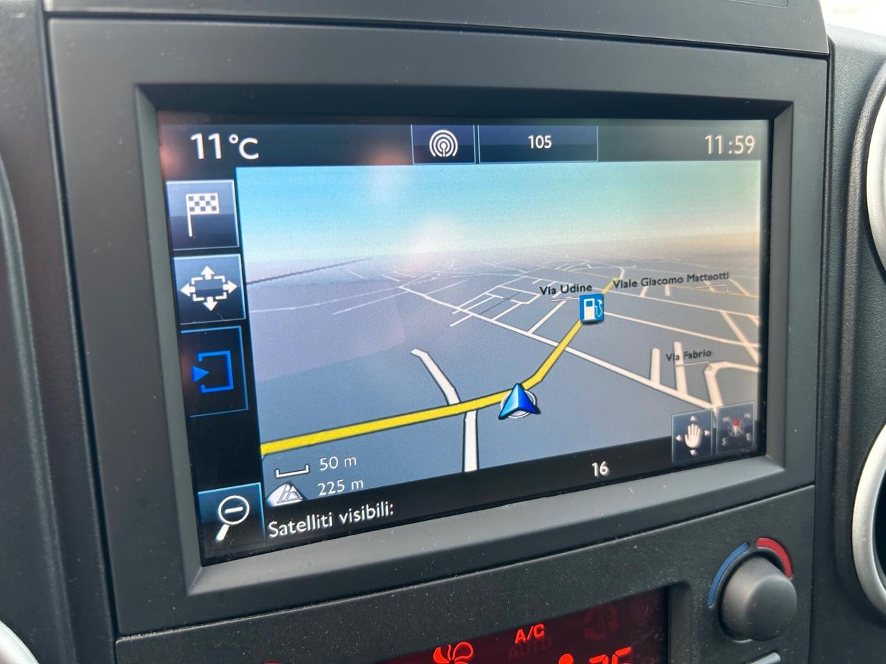 Peugeot Partner Tepee BlueHDi - Outdoor-UNIPROPRIETARIO