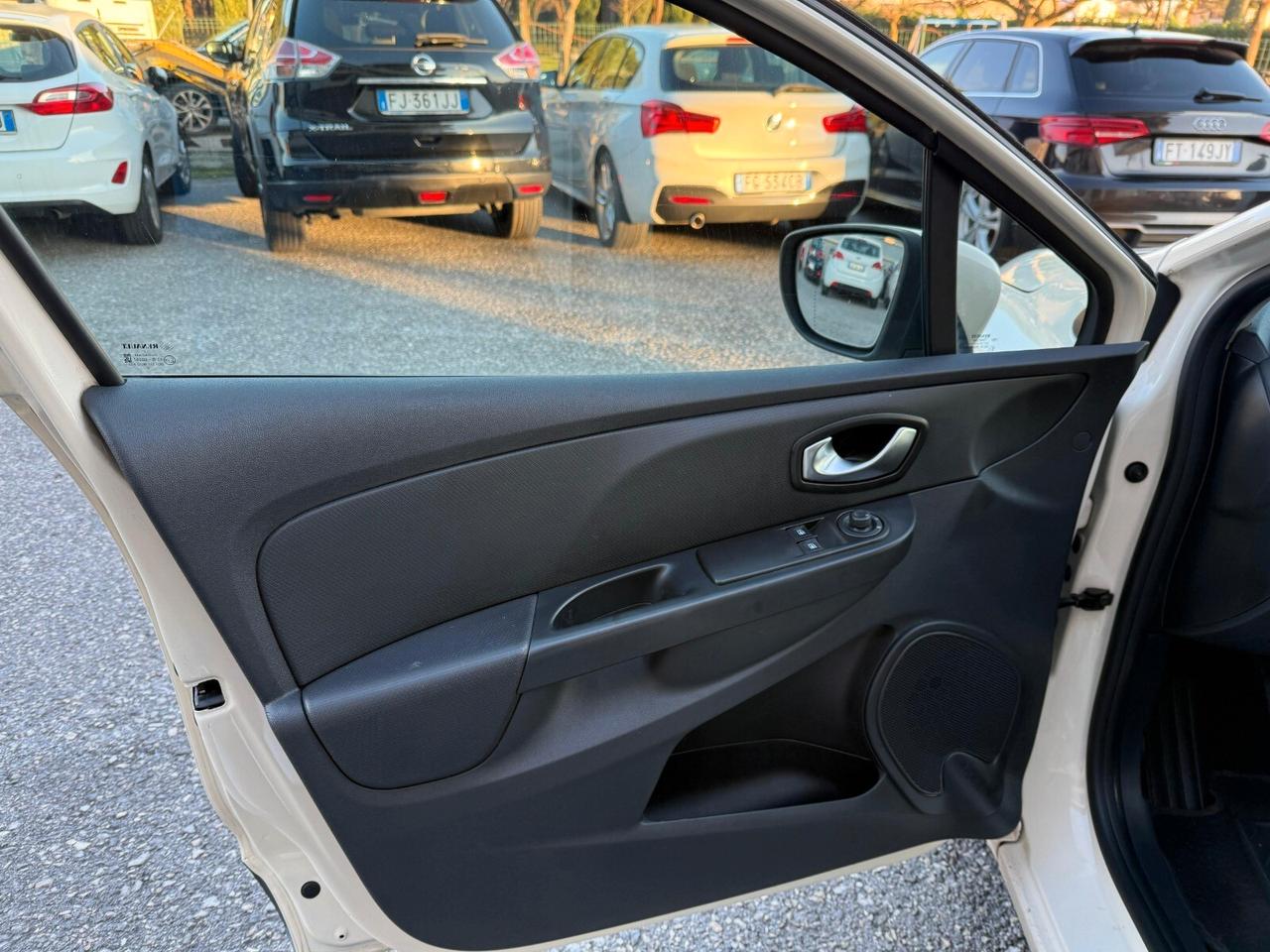 Renault Clio dCi 8V 75CV Start&Stop 5 porte Energy Life