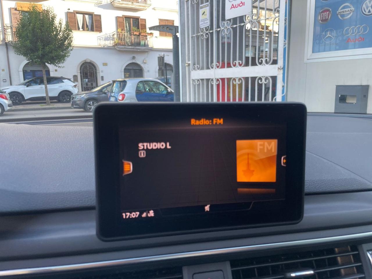 Audi A4 Avant 35 TDI S tronic Business