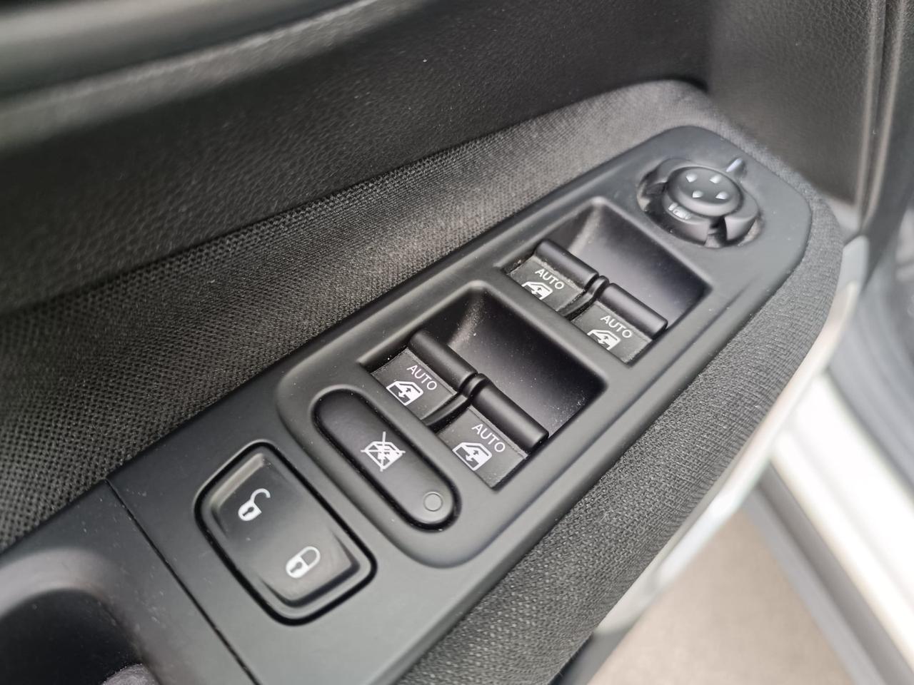 Jeep Renegade 1.6 Mjt 120 CV Longitude