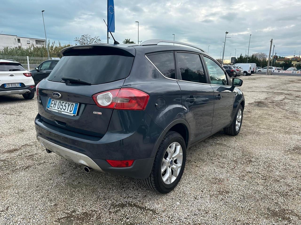 Ford Kuga 2.0 TDCi 163 CV 4WD Titanium DPF